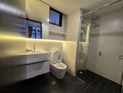 Symphony Suites (D27), Condominium #510070761